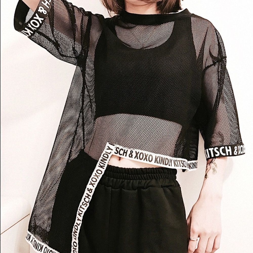 Sheer Black Top Size M - Picture 5 of 8